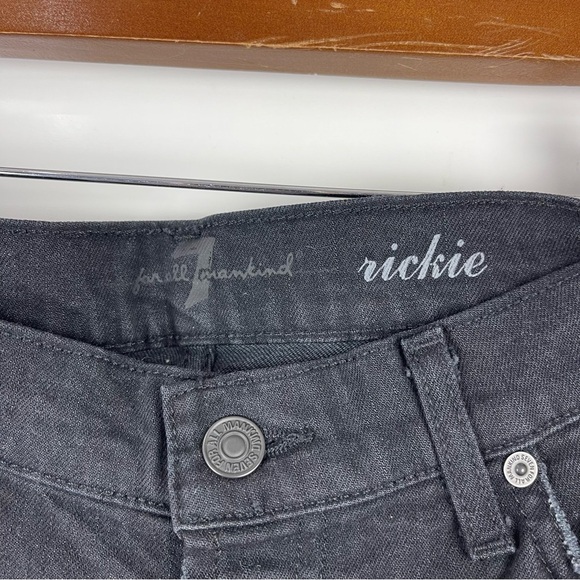 7 For All Mankind Rickie Distressed Cuffed Boyfriend Jeans Black Women's Size 28 - Picture 5 of 10